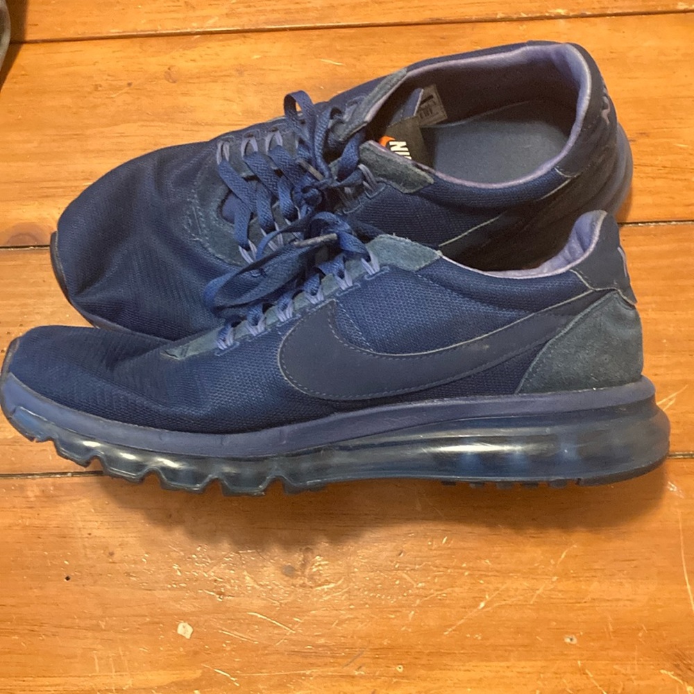 Nike running shoes size 11.5